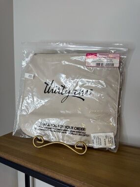 thirty-one  Studio Thirty-One Flap Pouch